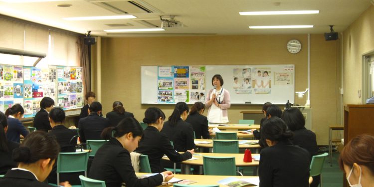 病院見学会・インターンシップを開催しました